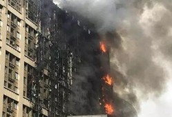 郑州爆料火灾事件视频最新,悲剧瞬间，紧急救援行动展开